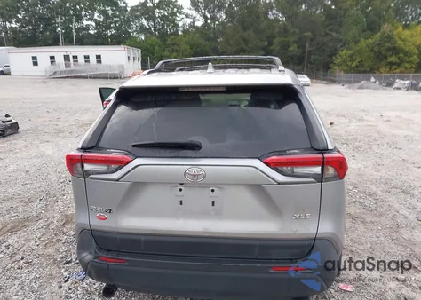 2022 Toyota Rav4 Xle Premium из США, поврежденный, VIN 2T3C1RFV8NC192872